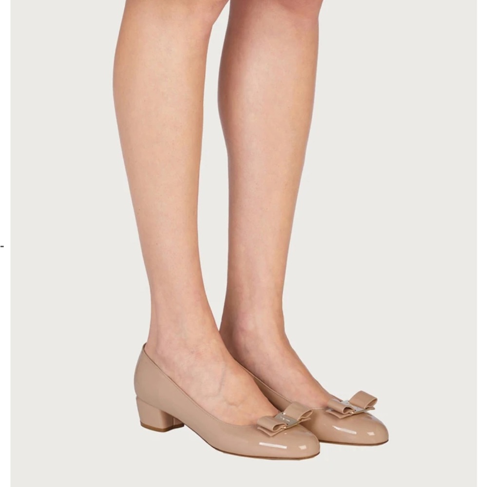 Vara Pump - Salvatore Ferragamo